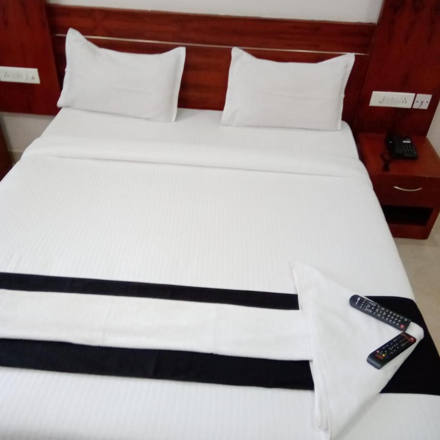 The Southgate Business Hotel Thiruvananthapuram Екстер'єр фото